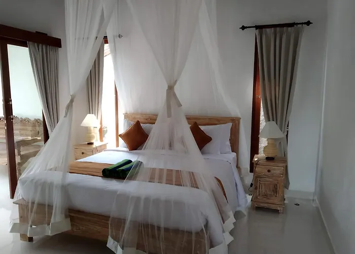 Adi Ari Villa