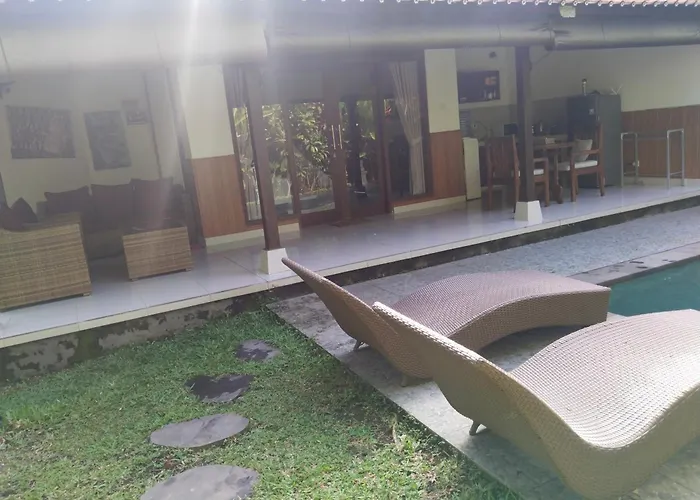 Adi Ari Villa *